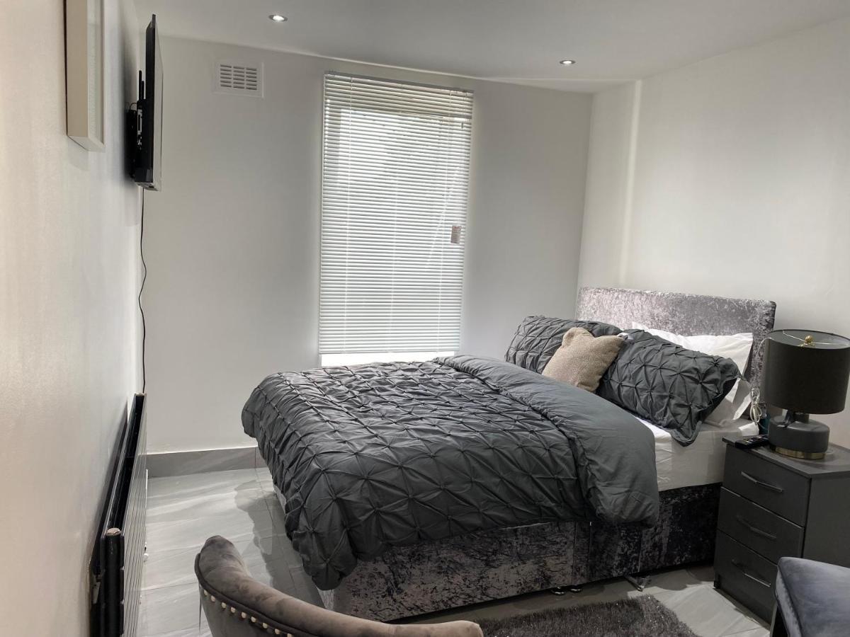 Luxurious 2-Bed Apartment In Woolwich Londres Exterior foto