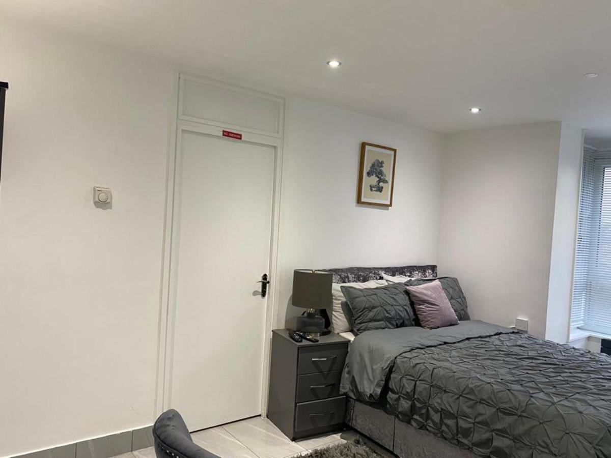 Luxurious 2-Bed Apartment In Woolwich Londres Exterior foto